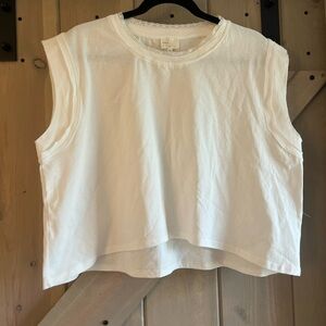 NWOT Dee Elly Lace Neck Tee